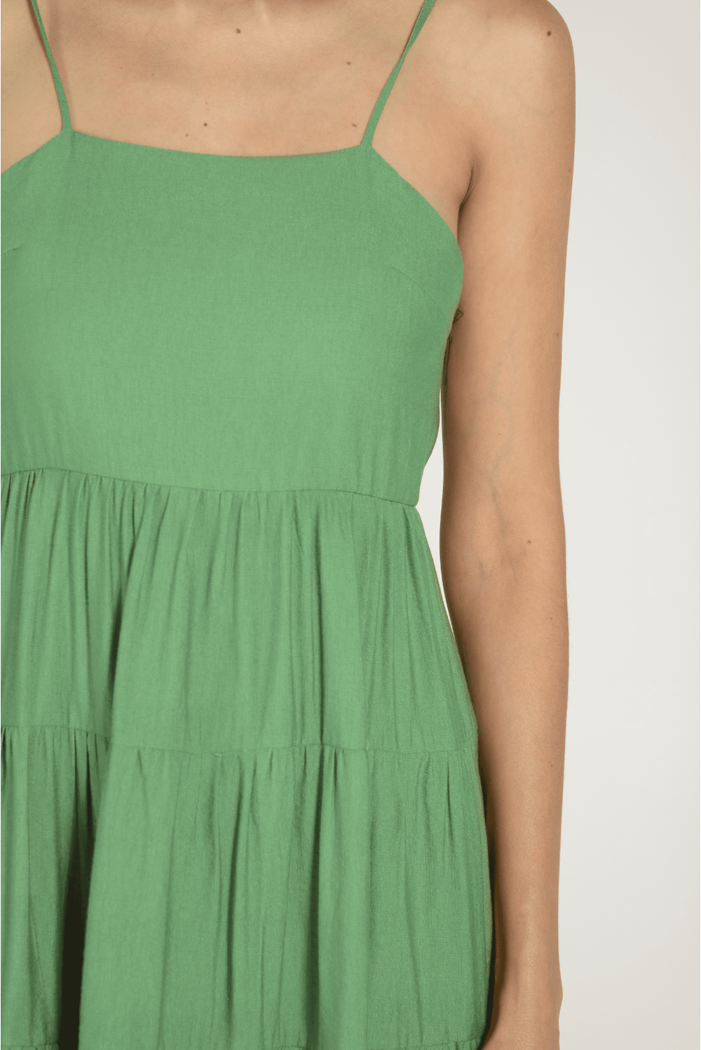 vestido-kobe-verde-detalhe